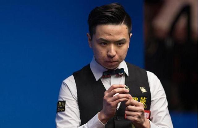 带动更衣室 带动更衣室